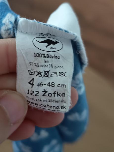 Šatôčka na hlávku, 74