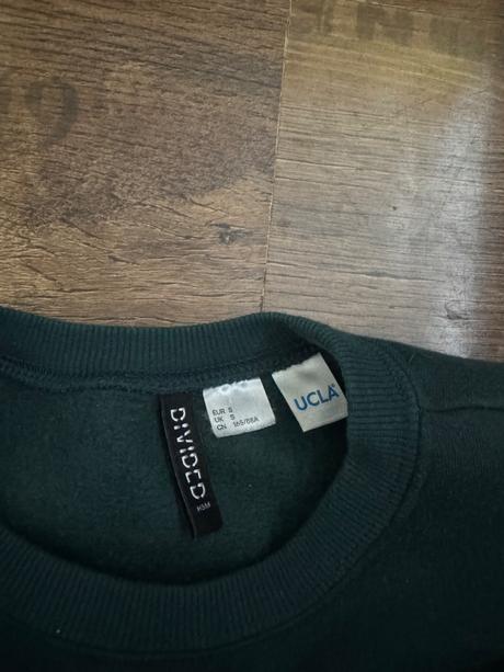 Tmavozelená mikina ucla divided, h&m,s