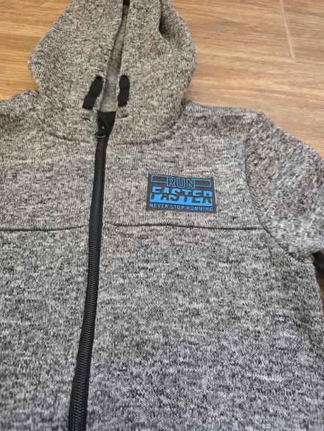 Mikina č.134-140, 134