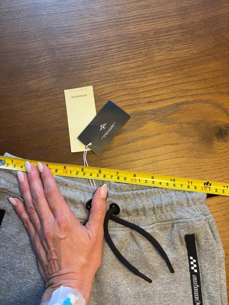 Nové tepláky reserved, reserved,140