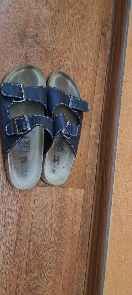 Chlapcenske slapky, 41