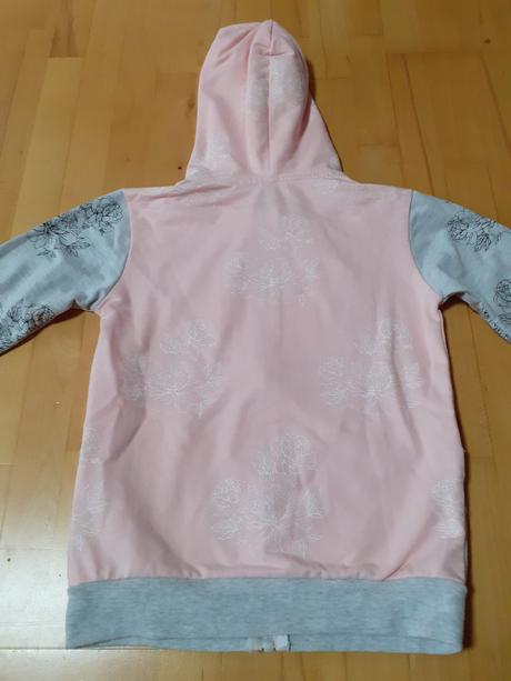 Mikina authority, authority,134