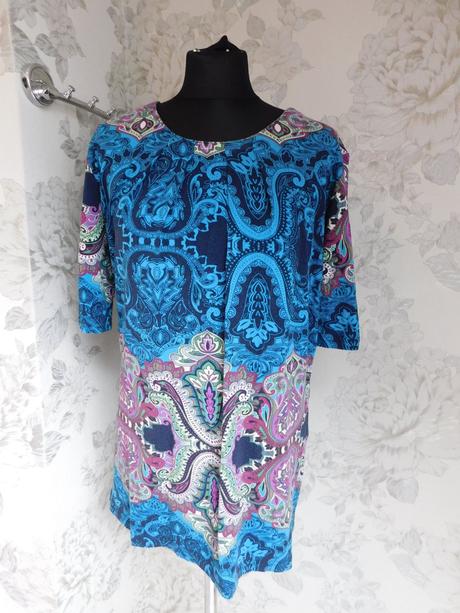 Luxusne damske tričko, 42