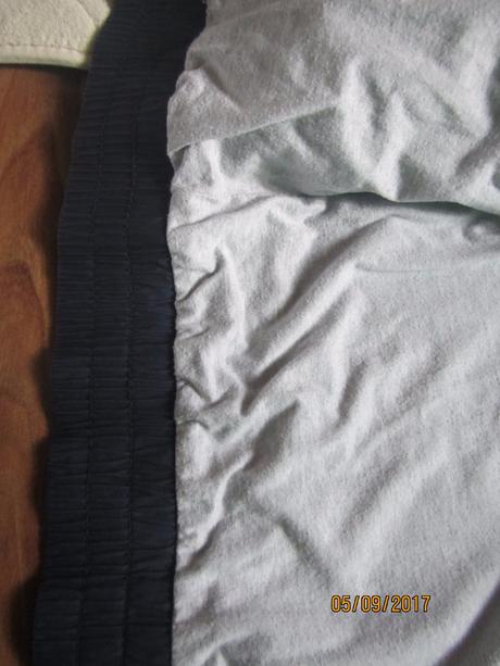 Prechodna tmavomodra bunda so skrytou kapucnou, m