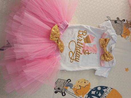 Dievčenské komplety, 56