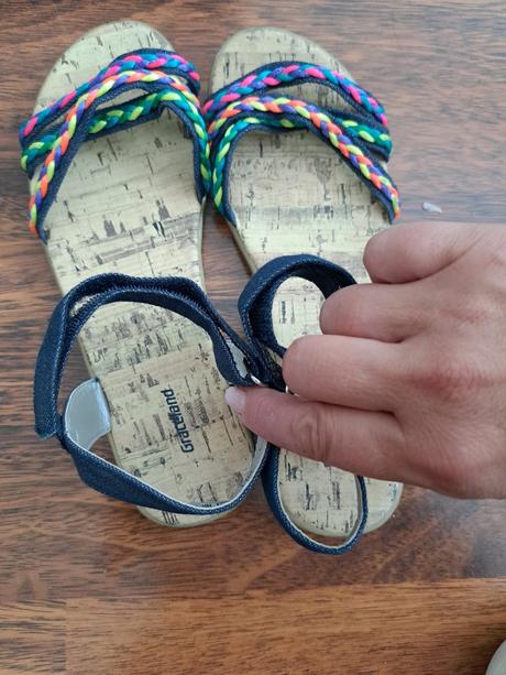 Sandalky 12e, graceland,36