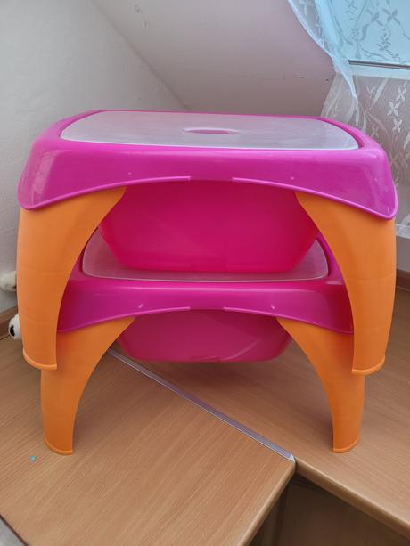 Úložné stoličky,