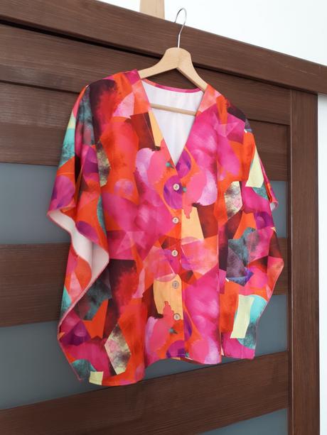 Zaujímavá blúzka, xl