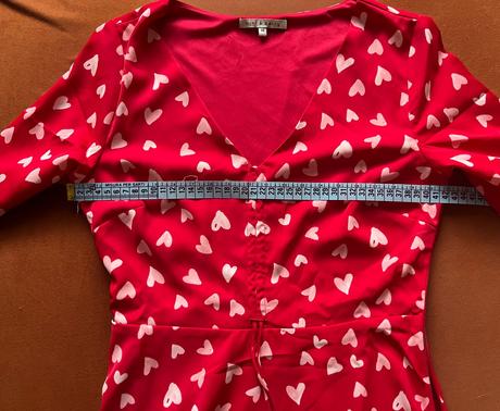 Sediečkové šaty mint & berry, xs