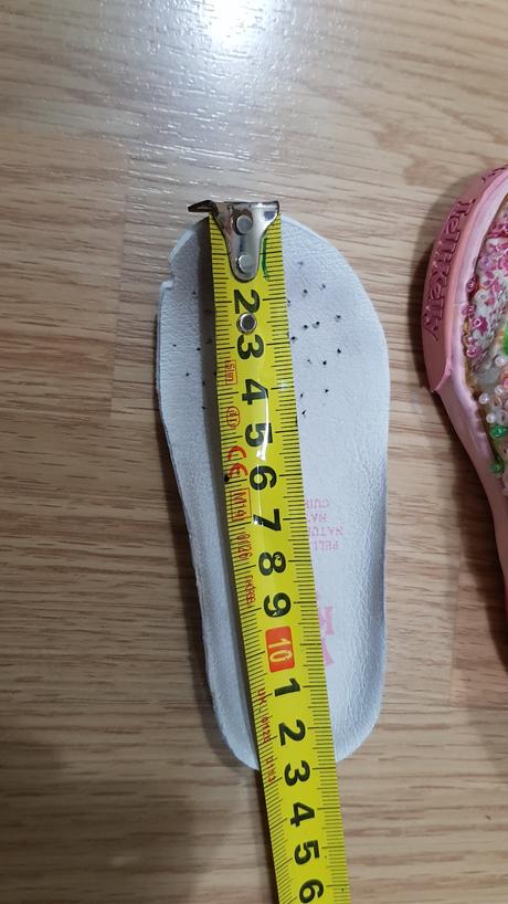 Topanocky lelli kelly, 20