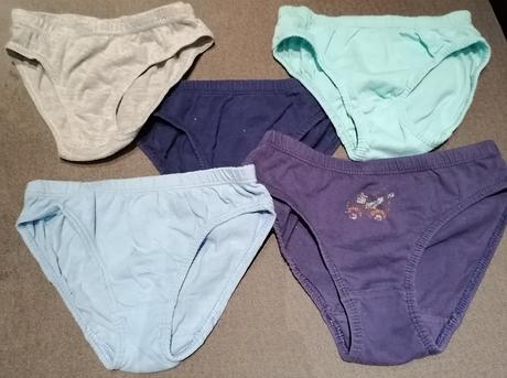 Chlapčenské slipy, 110