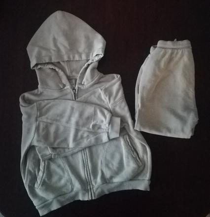 Tepláková súprava - darujem, zara,104