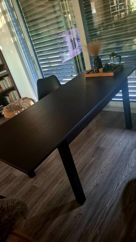 Jedálenský stôl ikea, 