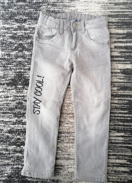 Chlapčenské rifle zn. takko, dopodopo,110