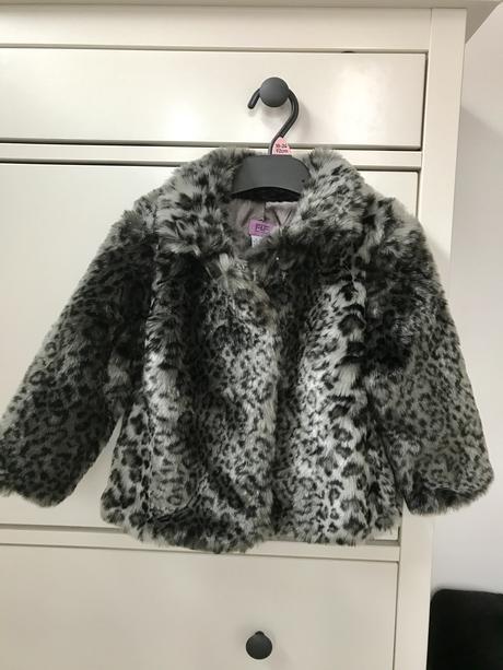 Kožuch pre dievčatko, f&f,92