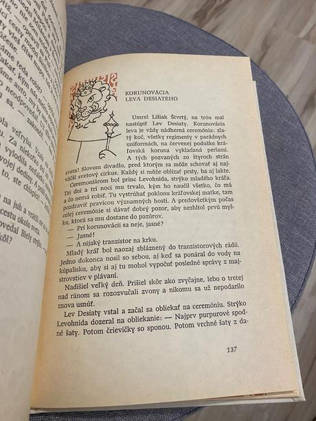 Stará retro kniha dvadsať a jedna rozprávka,