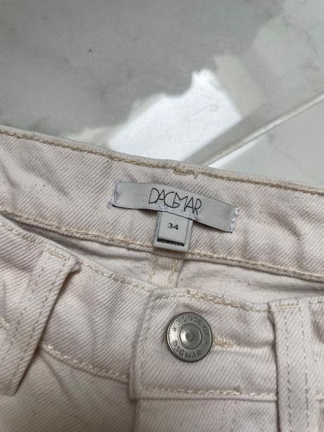 House of dagmar prémiové biele džínsy z pevnej r, xs