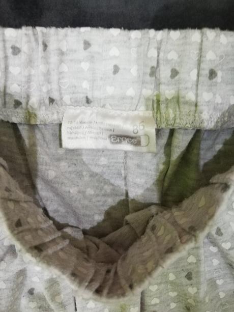 Nohavice tenké 4 ks cena spolu, 86