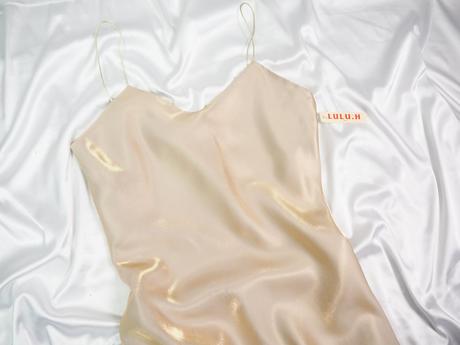 Kvalitné spoločenské šaty lulu h. paris, 38