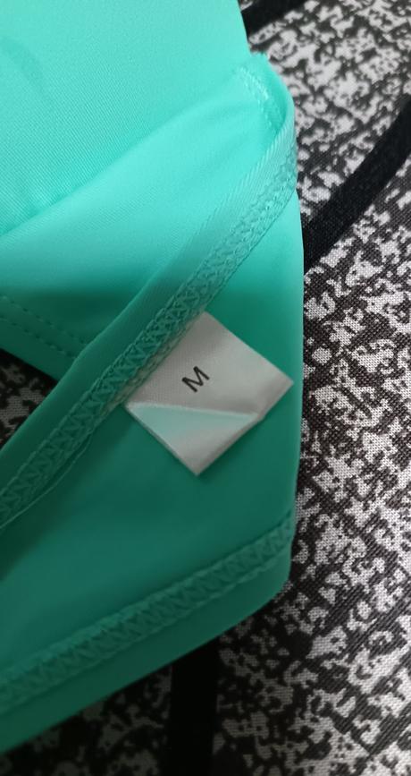 Tyrkysové plavky, m