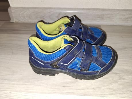 Turisticke quechua + adidas turisticke, 30