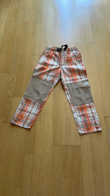 Turistické nohavice, 134