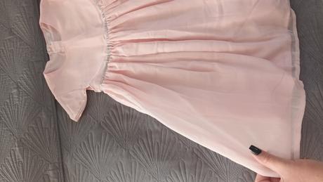 Ružové šatôčky so striebornými prvkami, 134