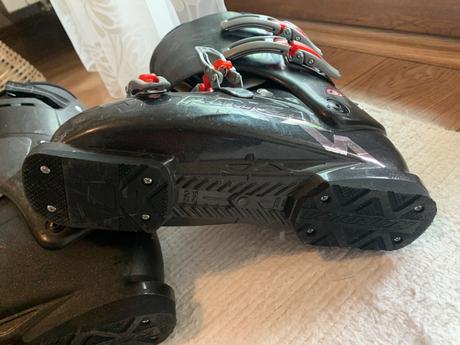 Pradaj lyže+lyžiarky+palice (pre veľ. nohy 43), fischer,170-180 cm