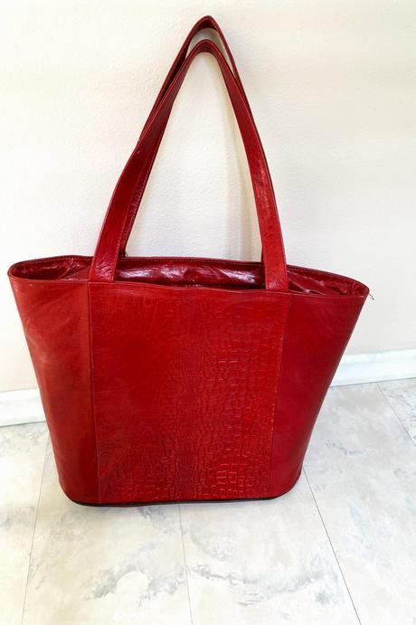 Veľká kožená kabela,