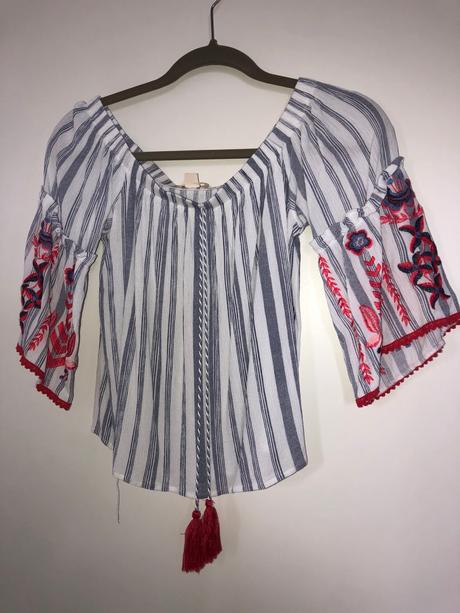 Bluzkovité tričko s dlhým rukávom, s