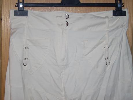 Sukňový kostým, 40