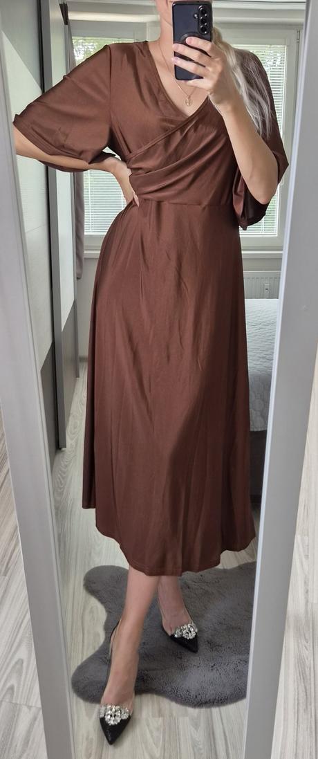 Elegantné šaty, xl