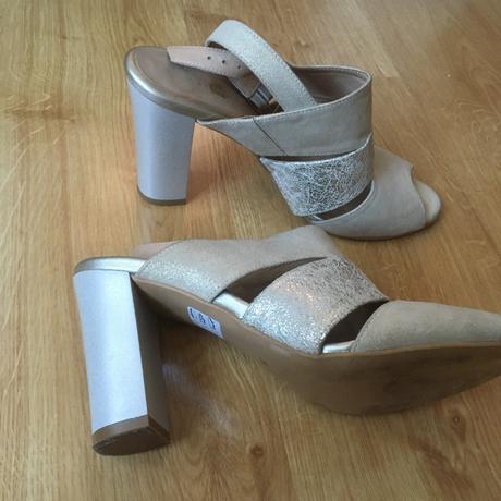 Kožené lodicky na hrubom opatku, 39