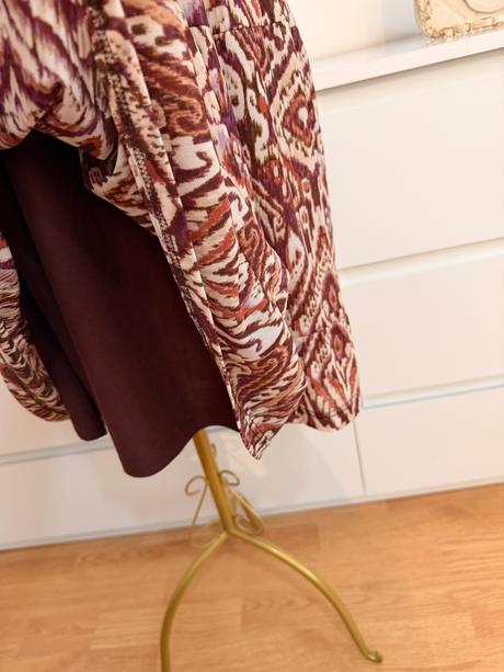 Luxusné zero midi šaty v boho chic štýle, 38