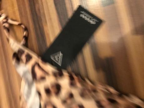 Guess leopardie, guess,l