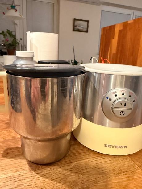 Infukcny napenovac mlieka severin sm 9685,