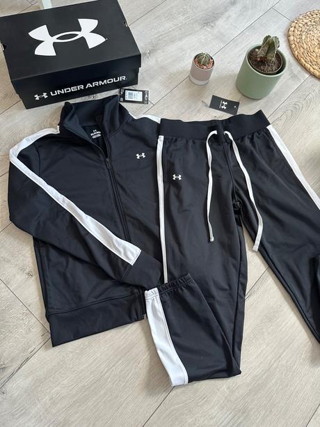 Dámska tepláková súprava ua - xs, under armour,xs