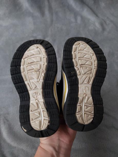 Čižmy lupilu, lupilu,21