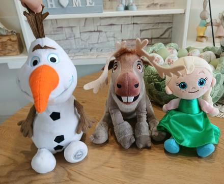 Veselé postavičky z rozprávky frozen, 