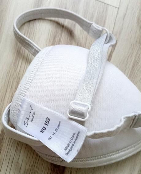 Podprsenka skiny č.152, skiny,152