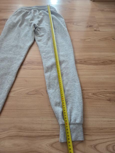 Tepláky 2ks, chapter young,158