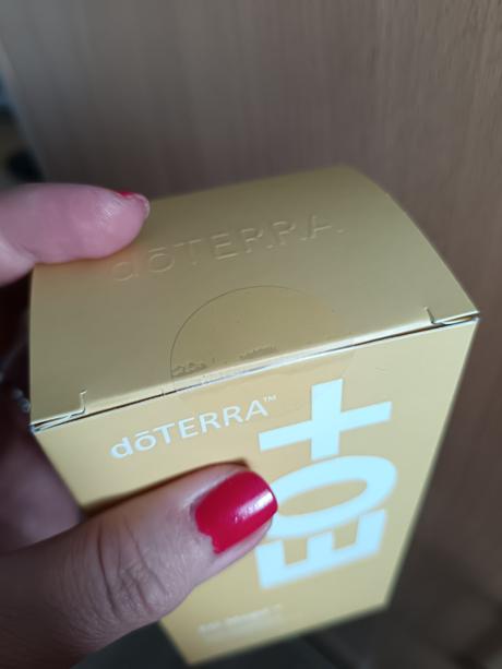 Výživový doplnok s rybím a olivovým olejom dōterra,