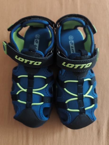 Nenosené letné tenisky - sandále, lotto,32