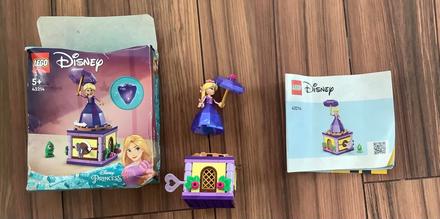Lego disney rapunzel tociaca skrinka,