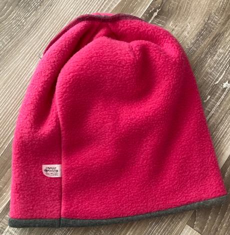 Dámska oteplená čiapka s kamenkami, 