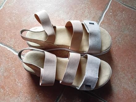 Rieker kožené značkové sandalky v.38, rieker,38