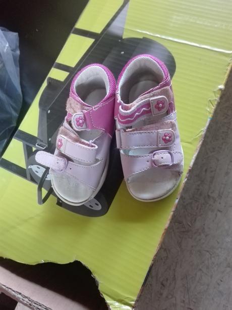 Sandale, deichmann,21