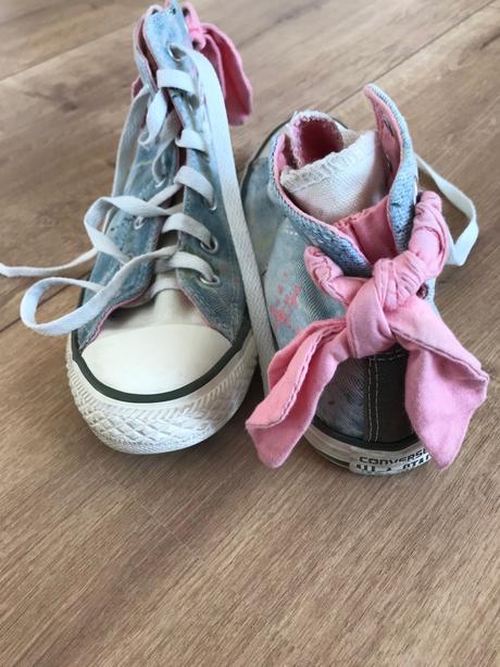 Converse, converse,33