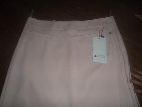 Ružová sukňa s visačkou, 38