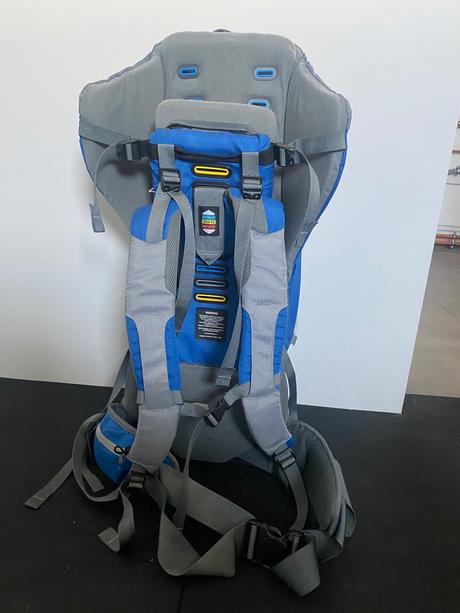 Detsky turisticky nosič,